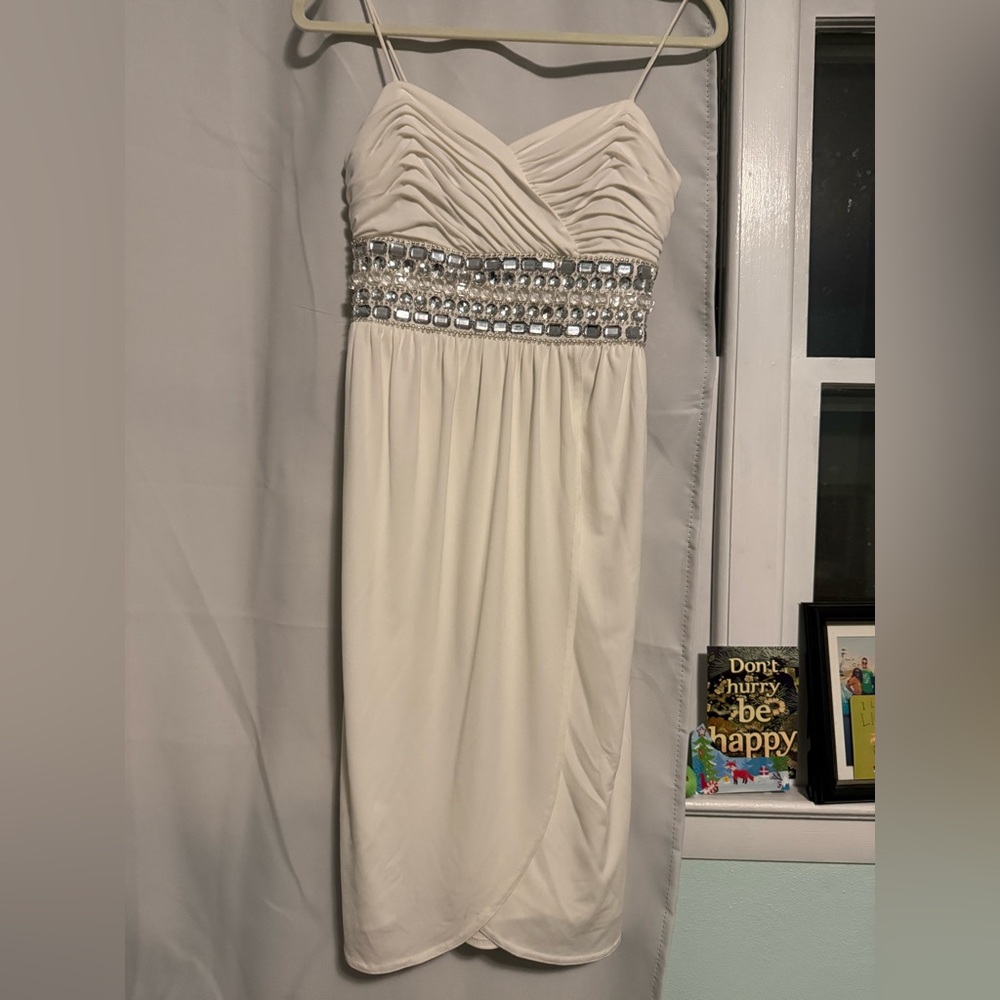 Elegant White beaded Dress for events bridal showers etc size 8 Niki Livas new